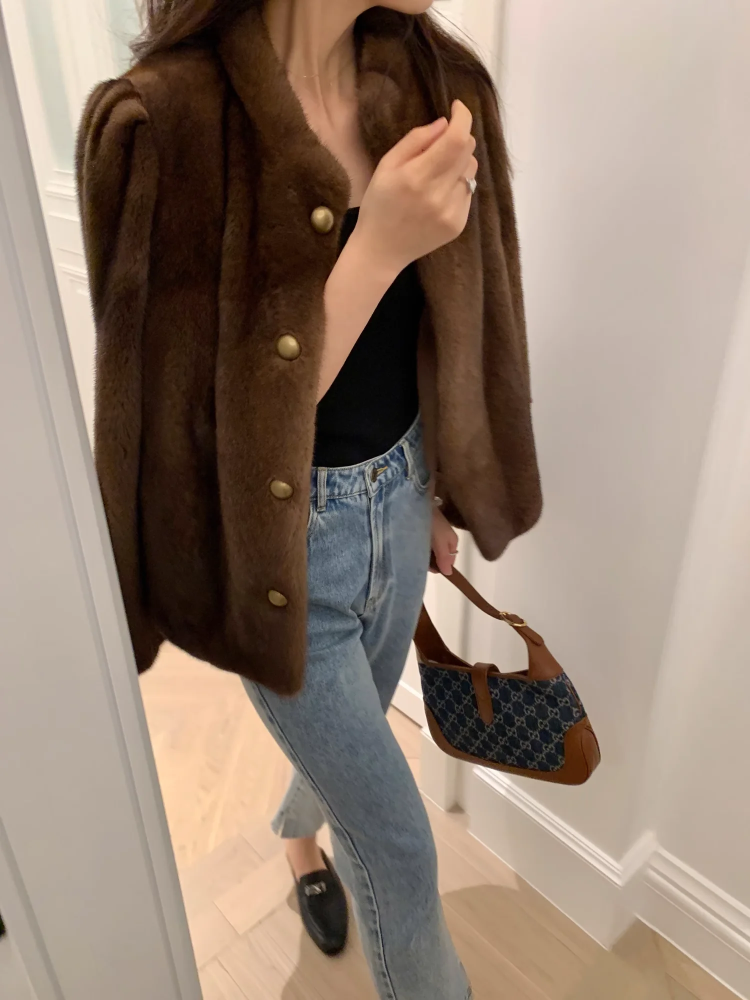 HDHOHR 2026 New100% Real Mink Fur Coat Women Fashion Essential Natural Mink Coat Warm Short Leather Outerwear Winter Fur Jacket