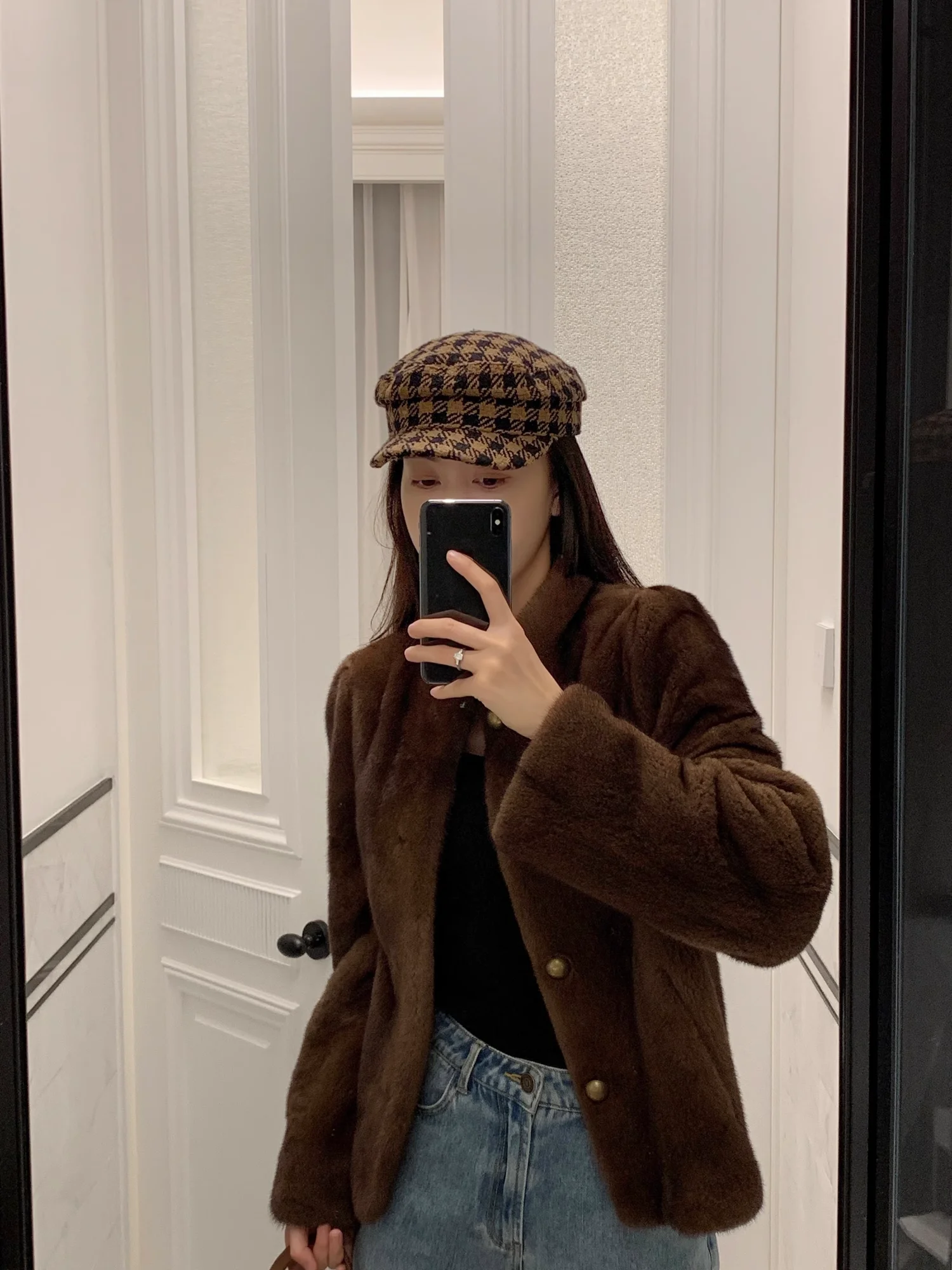 HDHOHR 2026 New100% Real Mink Fur Coat Women Fashion Essential Natural Mink Coat Warm Short Leather Outerwear Winter Fur Jacket