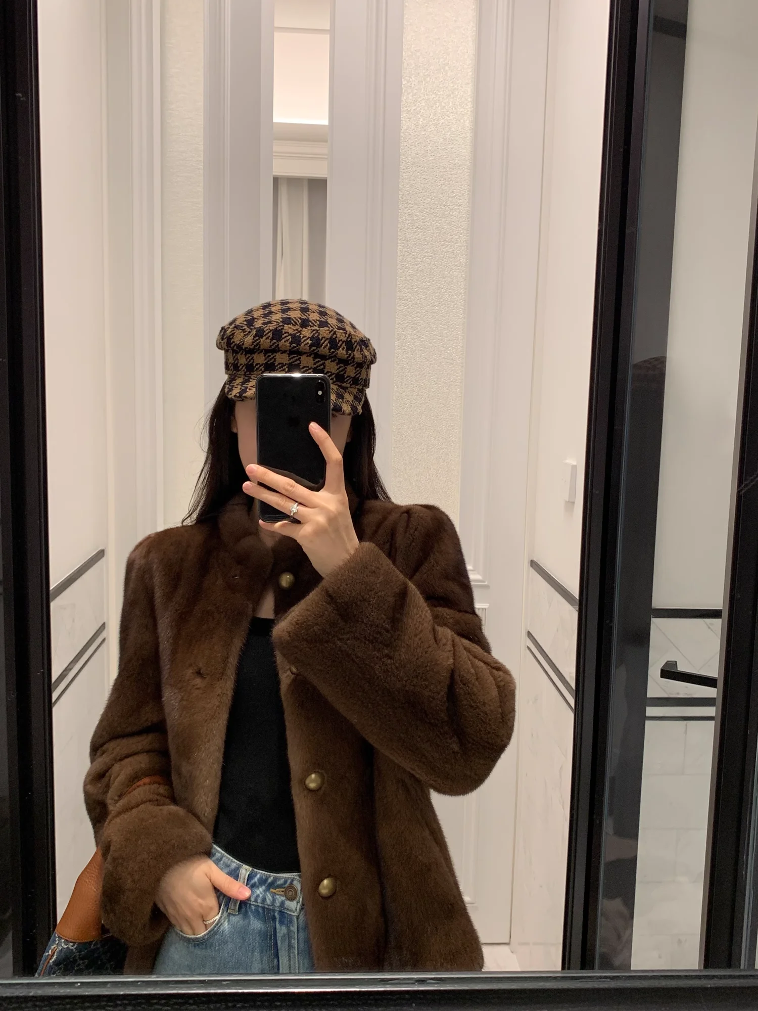 HDHOHR 2026 New100% Real Mink Fur Coat Women Fashion Essential Natural Mink Coat Warm Short Leather Outerwear Winter Fur Jacket