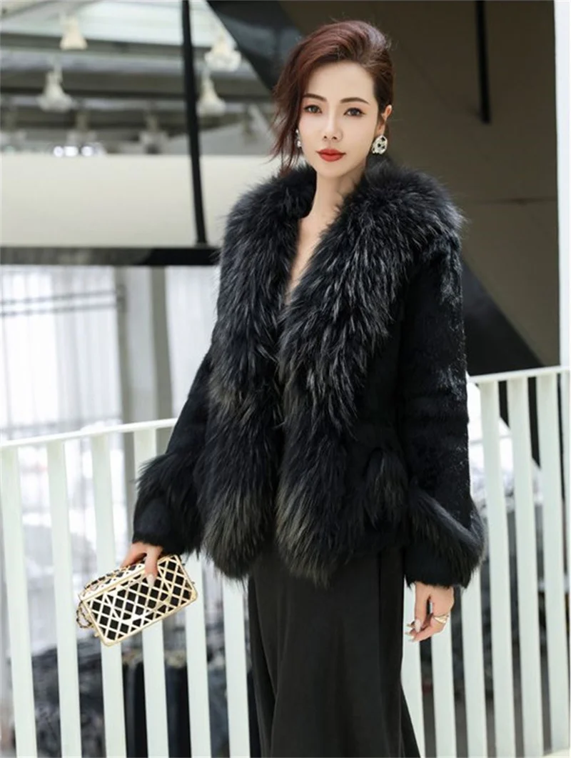 Women Winter Real Rabbit Fur Coat With Raccoon Fur Trimming Fashion Warm Luxury Long Sleeve Genuine Fur Jacket Female Outwear