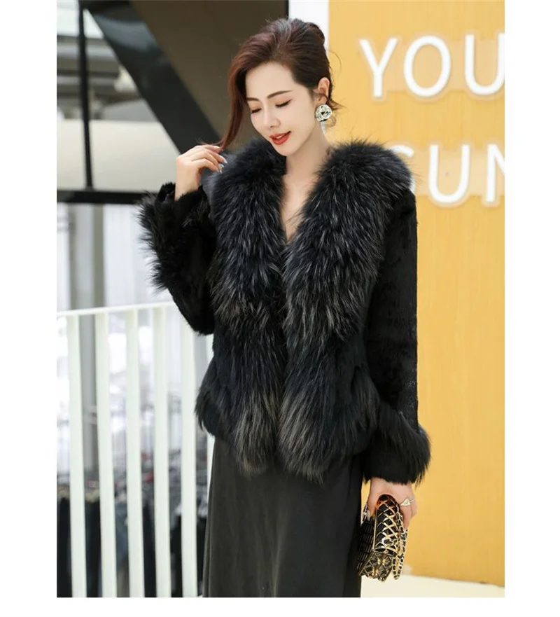 Women Winter Real Rabbit Fur Coat With Raccoon Fur Trimming Fashion Warm Luxury Long Sleeve Genuine Fur Jacket Female Outwear