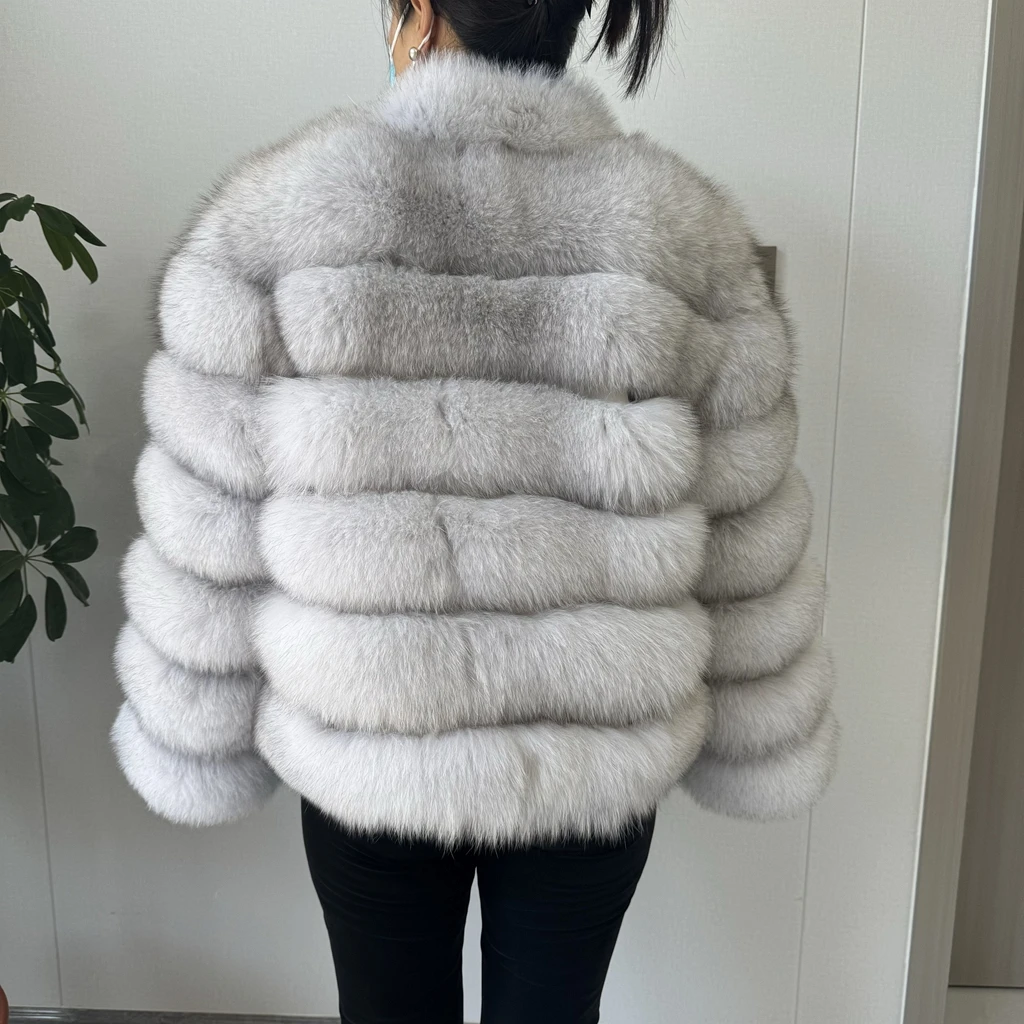 2026 NEW Style Real Fur Coat Women Short Fox Fur Coat Real Natural Winter Jacket High Quality NEW Fur Zipper Sleeve Jacket Vest