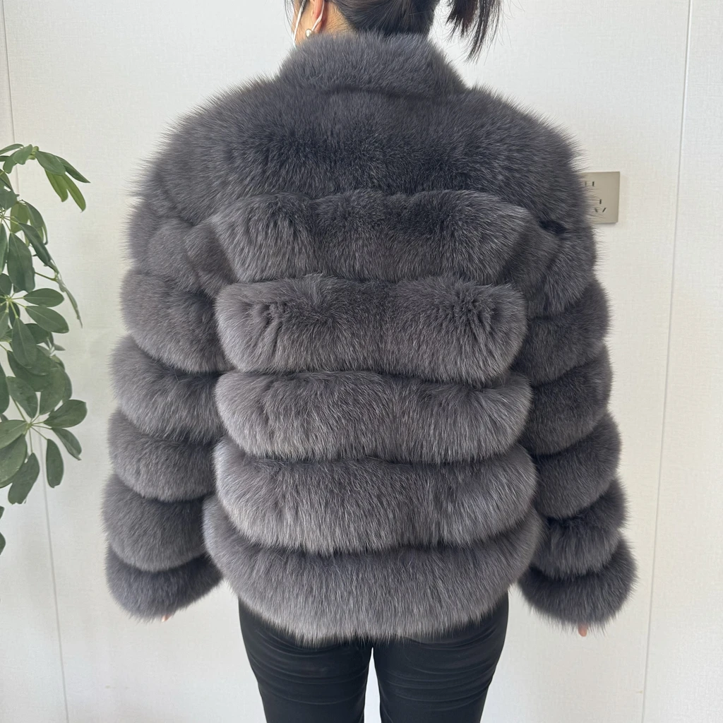 2026 NEW Style Real Fur Coat Women Short Fox Fur Coat Real Natural Winter Jacket High Quality NEW Fur Zipper Sleeve Jacket Vest