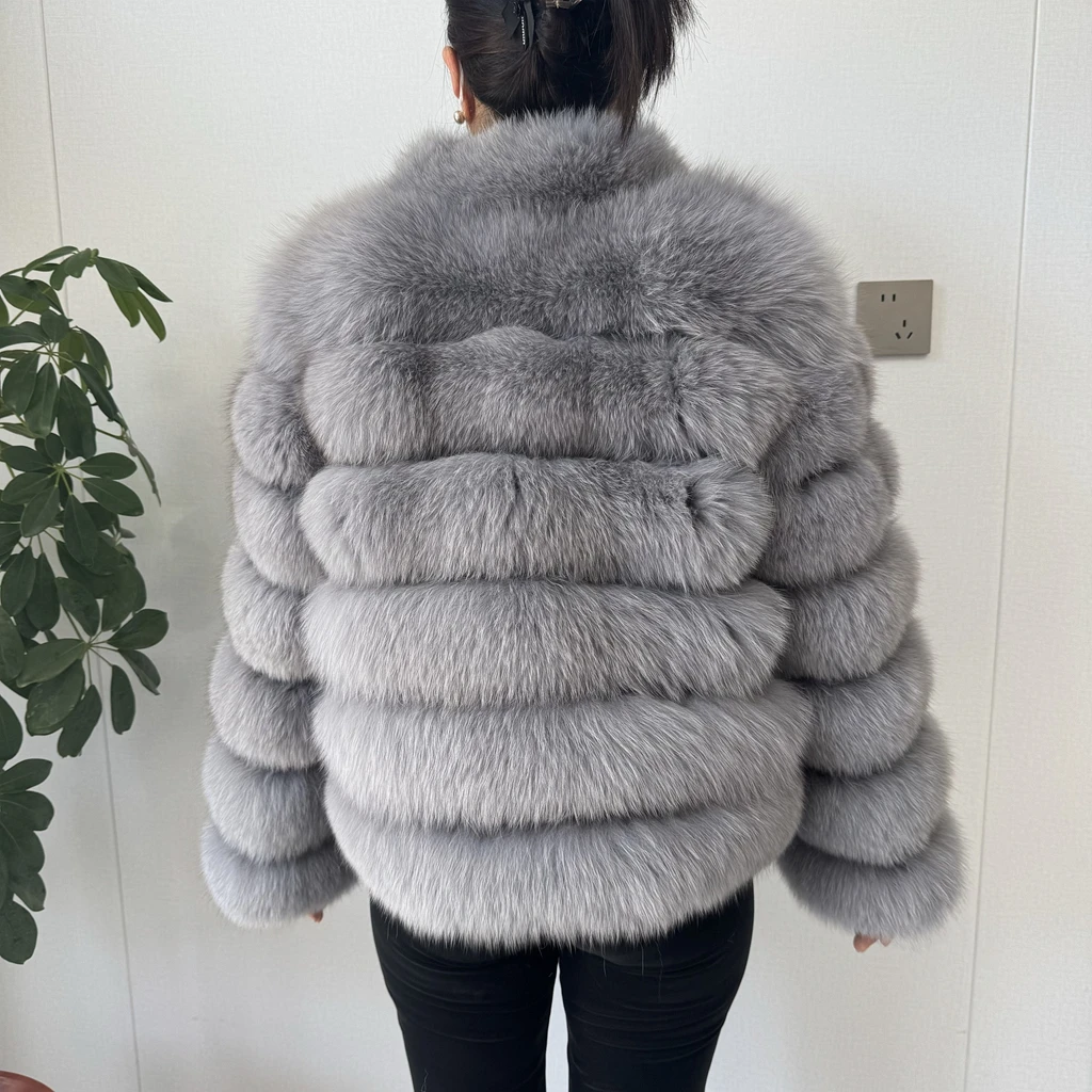 2026 NEW Style Real Fur Coat Women Short Fox Fur Coat Real Natural Winter Jacket High Quality NEW Fur Zipper Sleeve Jacket Vest