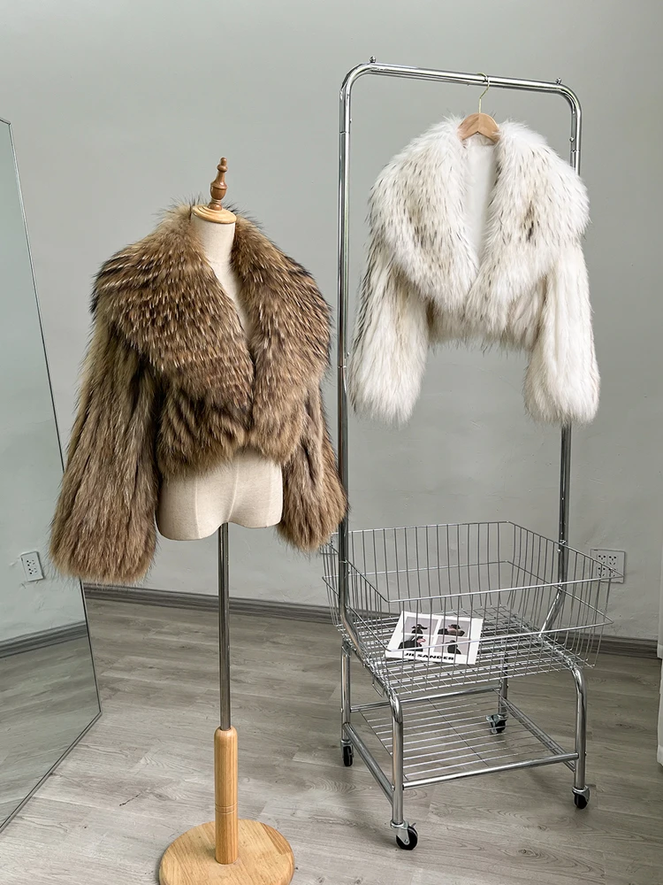 Women's Raccoon Dog Fur Jacket Winter Korean Style Short Slim Fit Large Lapel Sexy Office Lady Real Fur Coat 2025 Fashion