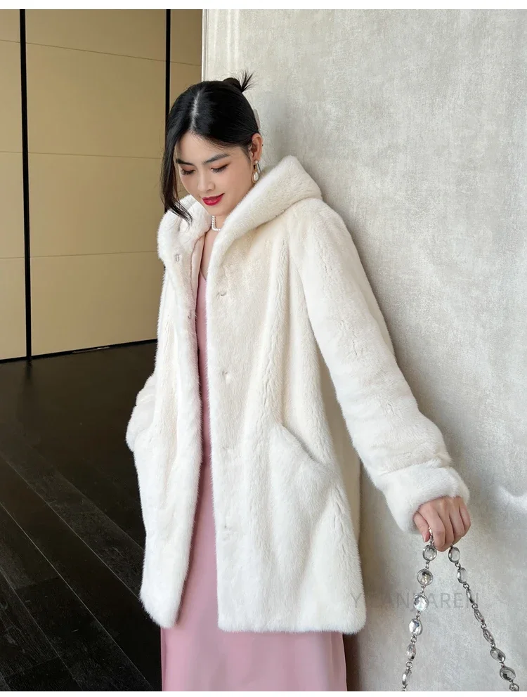 YOLANFAIRY 2025 Winter New in Outwears Women Real Fur Coat Female Mink Fur Coats Woman Whole Mink Fur Jacket Femme Abrigo Mujer