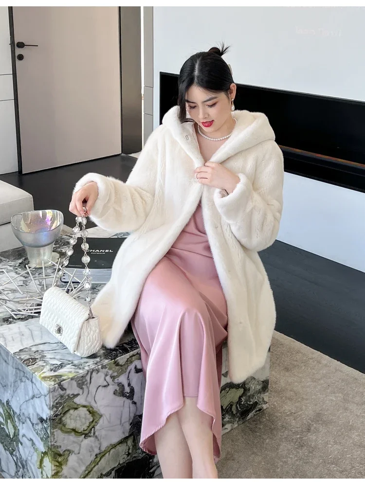 YOLANFAIRY 2025 Winter New in Outwears Women Real Fur Coat Female Mink Fur Coats Woman Whole Mink Fur Jacket Femme Abrigo Mujer