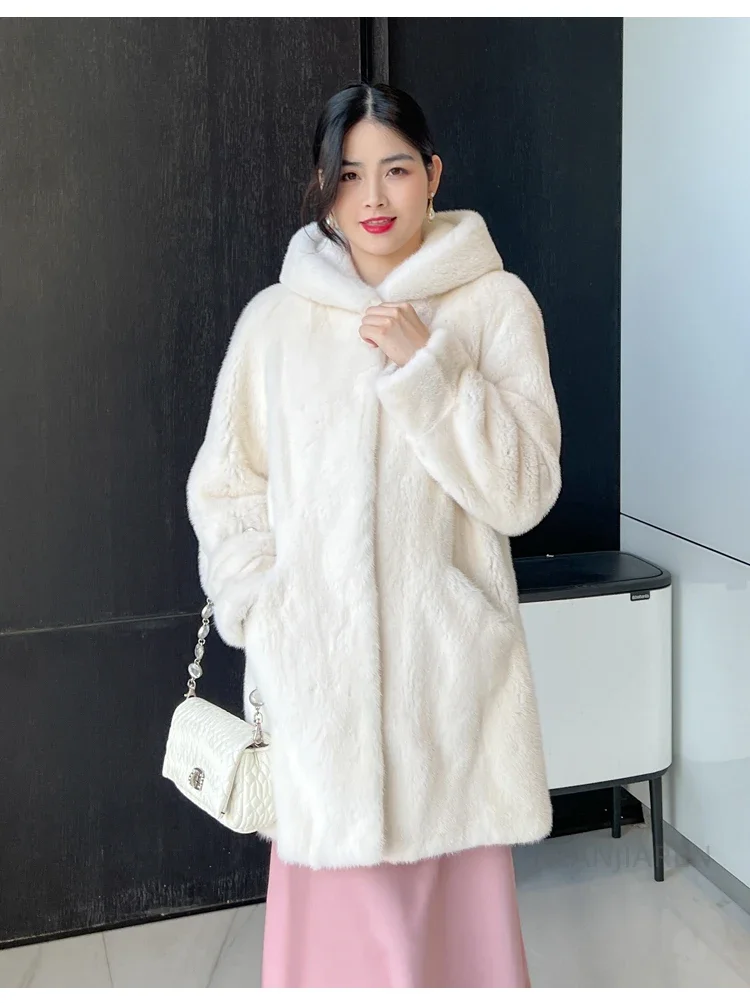 YOLANFAIRY 2025 Winter New in Outwears Women Real Fur Coat Female Mink Fur Coats Woman Whole Mink Fur Jacket Femme Abrigo Mujer