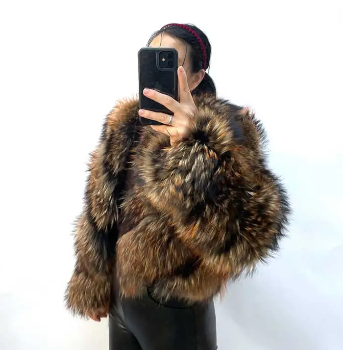 Ladies Winter Luxurious Crop Fur Coat Women Real Raccoon Fur Jacket Long Sleeve V-shaped Hand-cut Thickened Warm Fashion