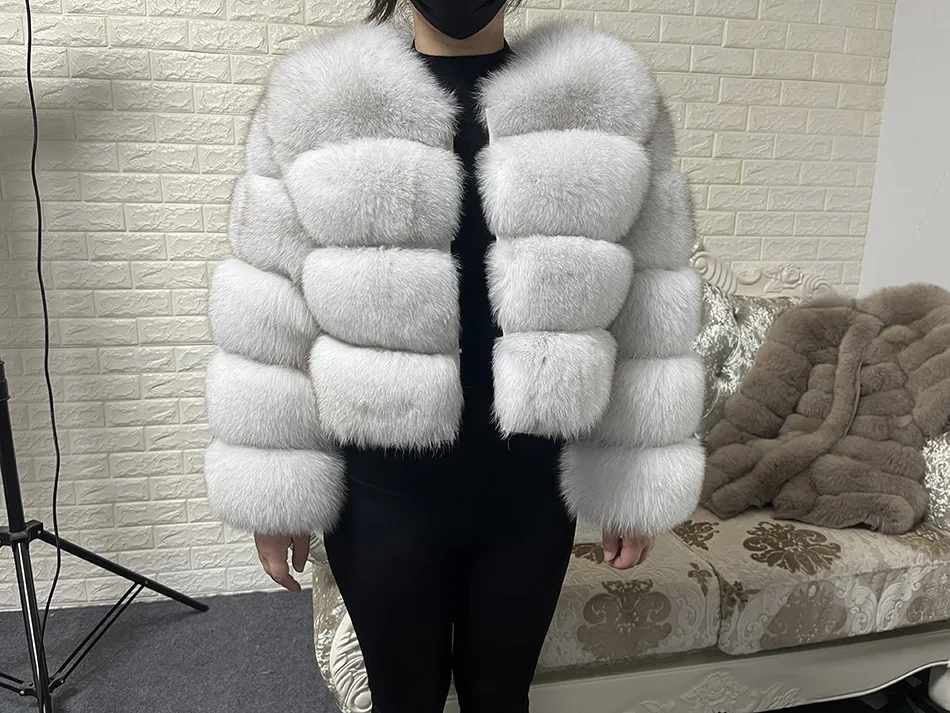 2026 MAOMAOKONG Natural Real Fox Fur Coat Women Winter Long Sleeve Luxury Raccoon Fur Jackets Thick Top Female Furry Coat Vest