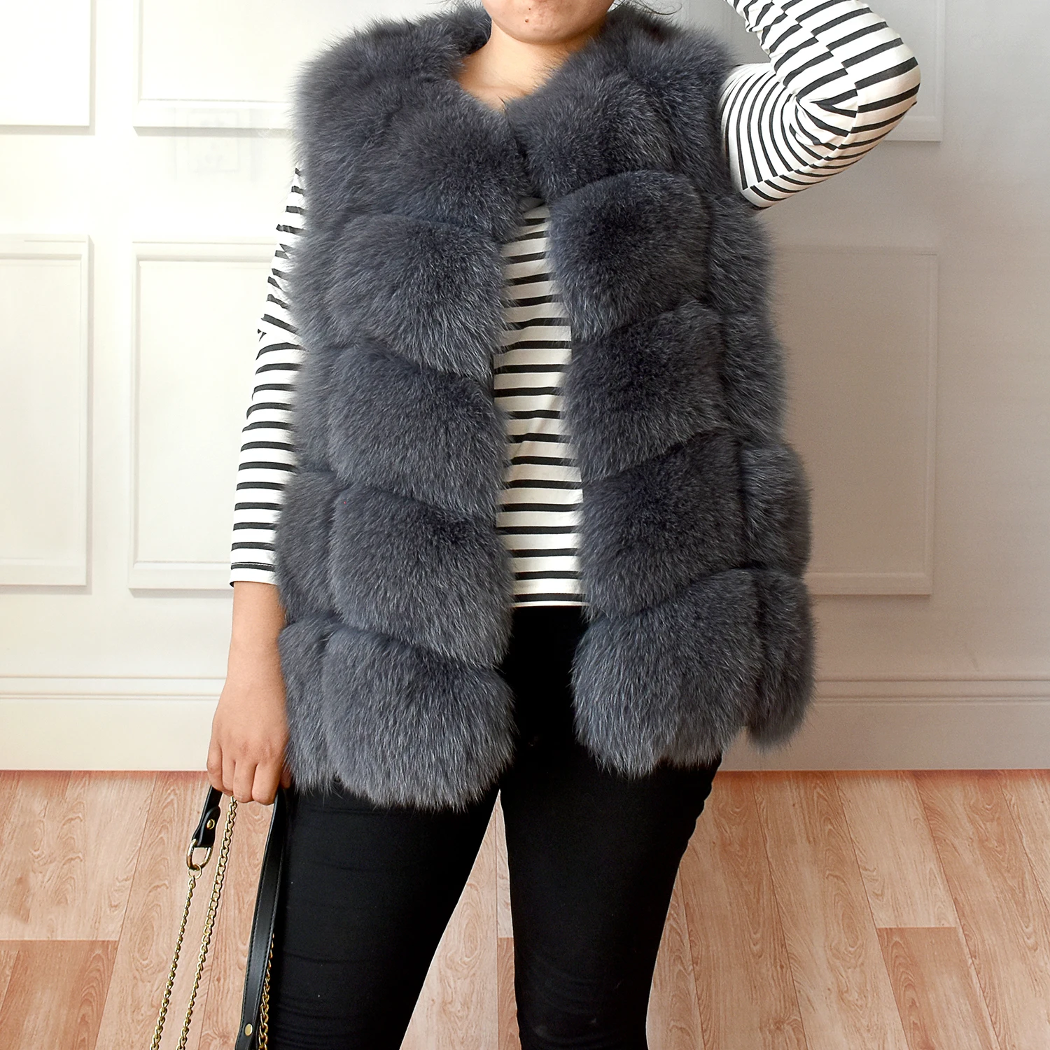 2023 New Women's Winter Real Fur Coat High Quality Natural Fox Fur Vest Fashion Luxurious Warm Sleeveless Dark buckle jacket