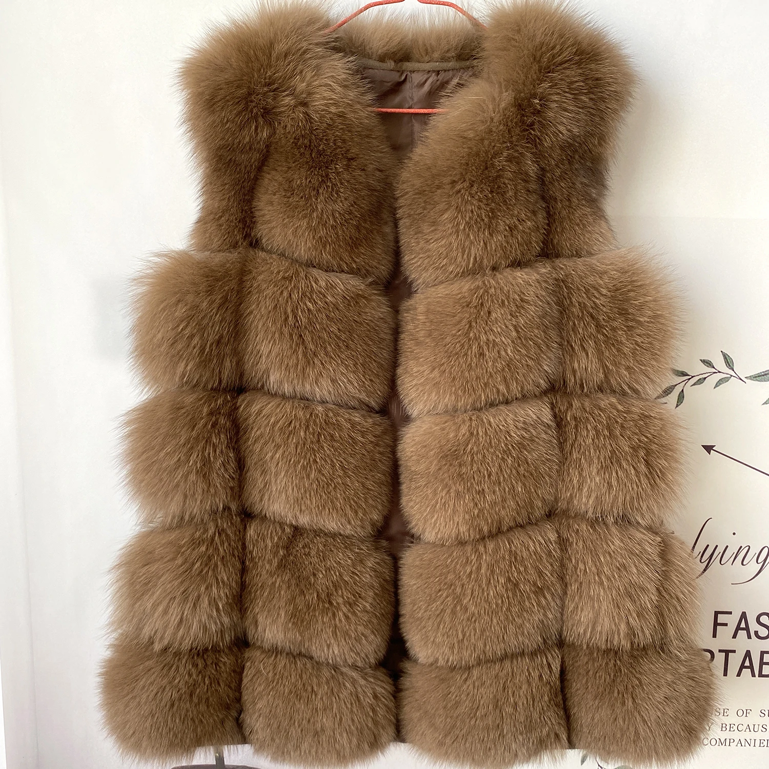 2023 New Women's Winter Real Fur Coat High Quality Natural Fox Fur Vest Fashion Luxurious Warm Sleeveless Dark buckle jacket
