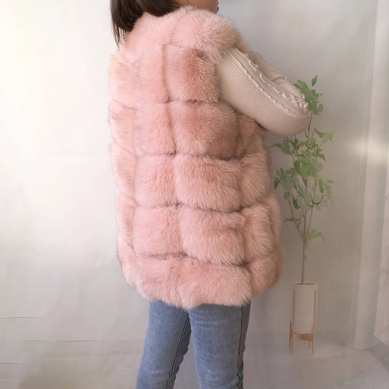 2023 New Women's Winter Real Fur Coat High Quality Natural Fox Fur Vest Fashion Luxurious Warm Sleeveless Dark buckle jacket
