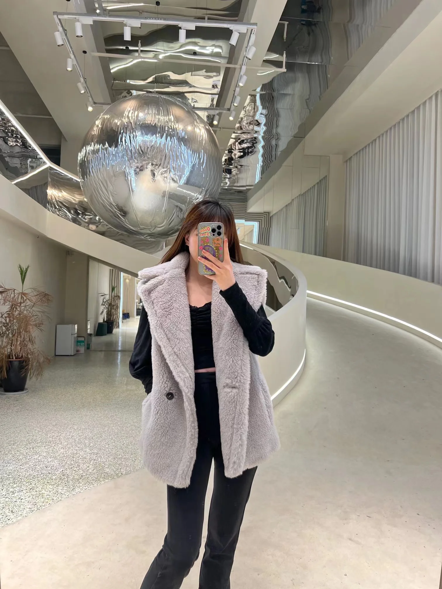 Teddy Bear Coat Camel Sleeveless Coat Winter Women Warm Jacket Sand Brown Alpaca Coat Women Loose Fashion Casual Commute 2022New