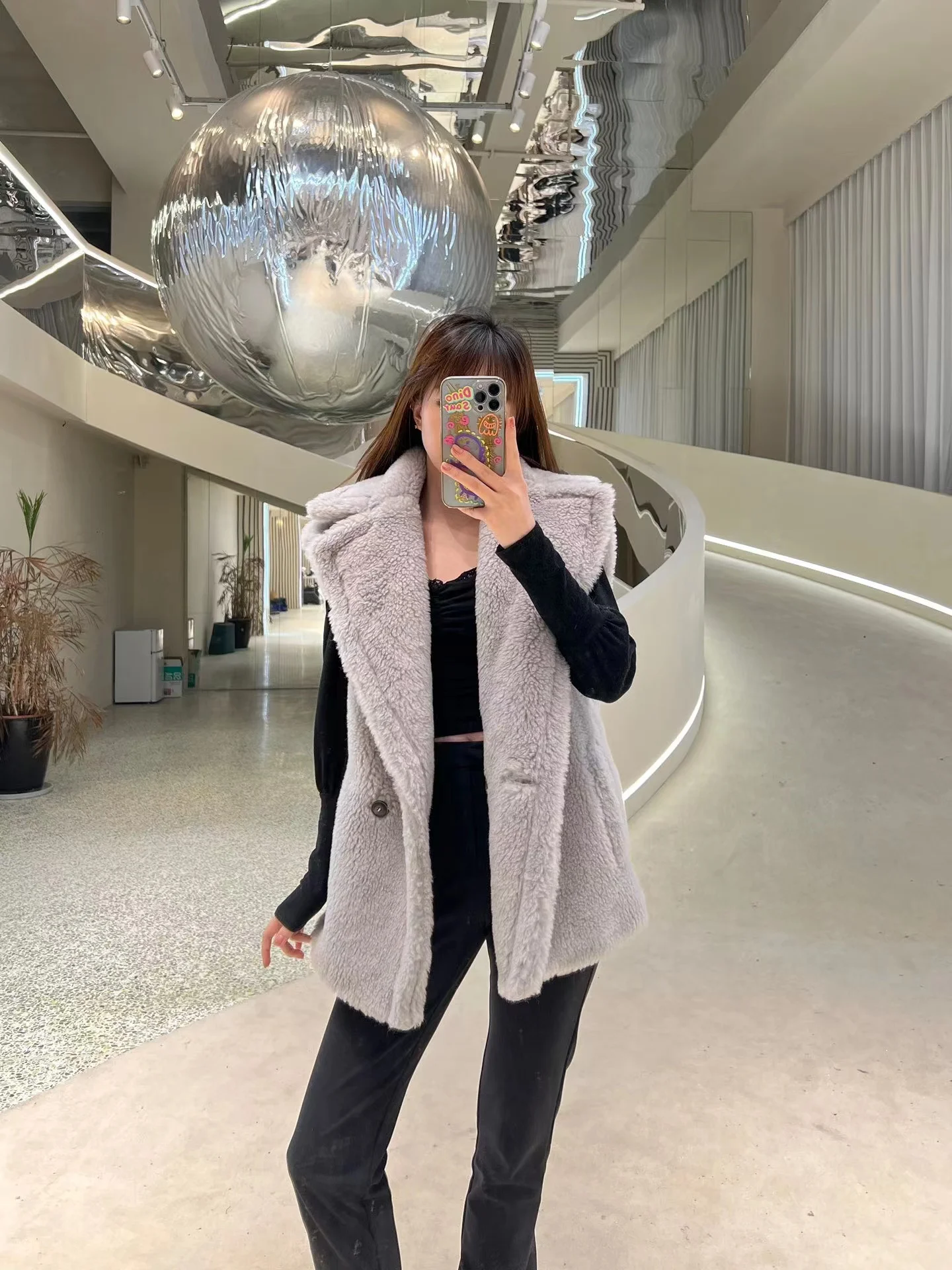 Teddy Bear Coat Camel Sleeveless Coat Winter Women Warm Jacket Sand Brown Alpaca Coat Women Loose Fashion Casual Commute 2022New