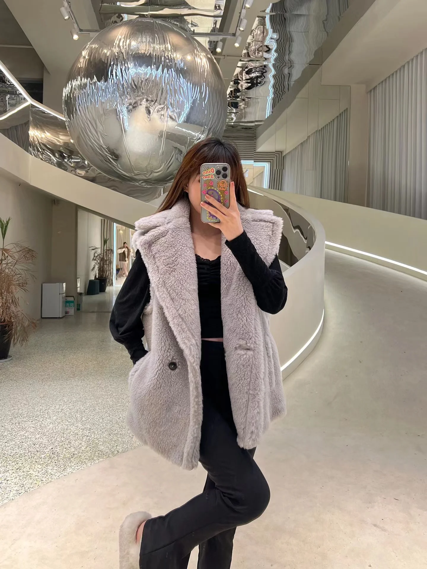 Teddy Bear Coat Camel Sleeveless Coat Winter Women Warm Jacket Sand Brown Alpaca Coat Women Loose Fashion Casual Commute 2022New