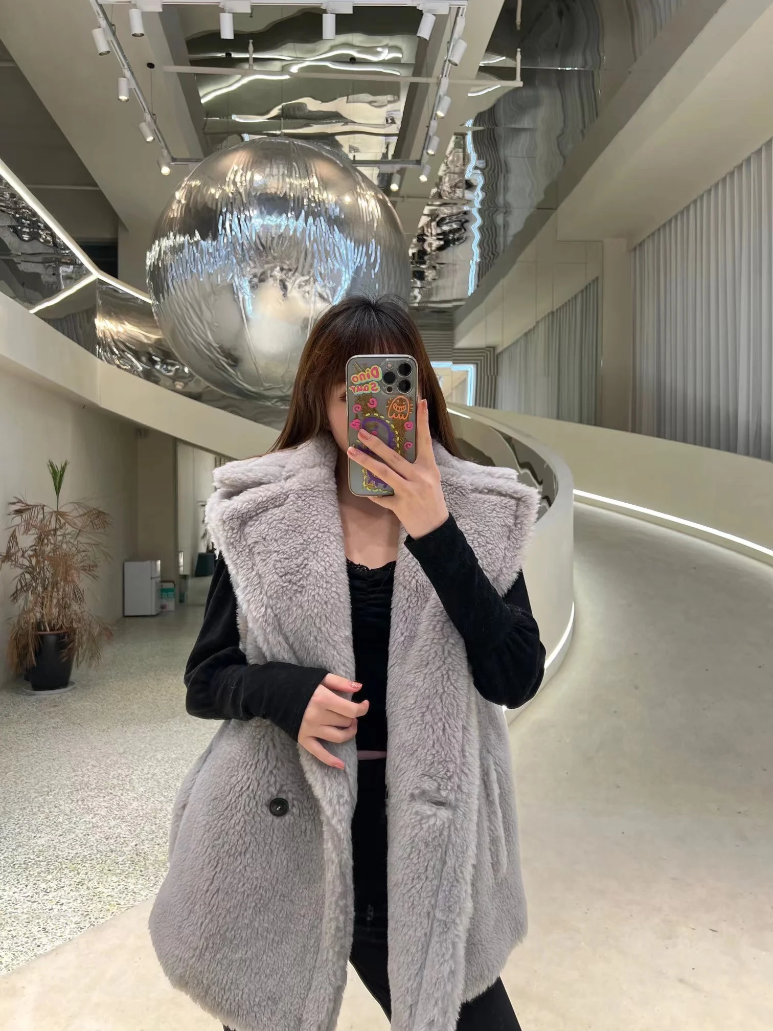 Teddy Bear Coat Camel Sleeveless Coat Winter Women Warm Jacket Sand Brown Alpaca Coat Women Loose Fashion Casual Commute 2022New