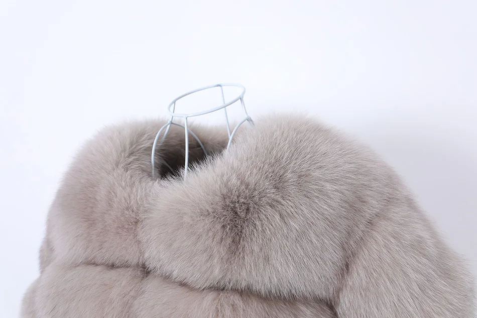 2025 MAOMAOKONG Natural Real Fox Fur Coat Women's Jackets Winter Furry Vest Luxury Beige Khaki Short Leather Female Clothing