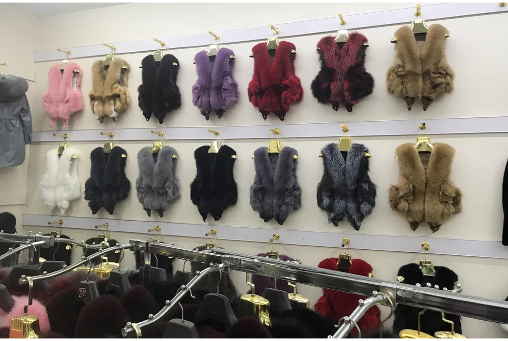 2026 Women Luxury 100% Genuine Real Fox Fur Vest Natural Soft Fox Fur Sleeveless Jacket New Lady Quality Warm Real Fox Fur Gilet