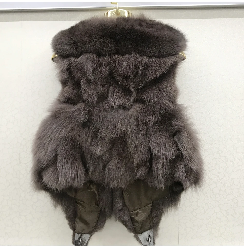 2026 Women Luxury 100% Genuine Real Fox Fur Vest Natural Soft Fox Fur Sleeveless Jacket New Lady Quality Warm Real Fox Fur Gilet