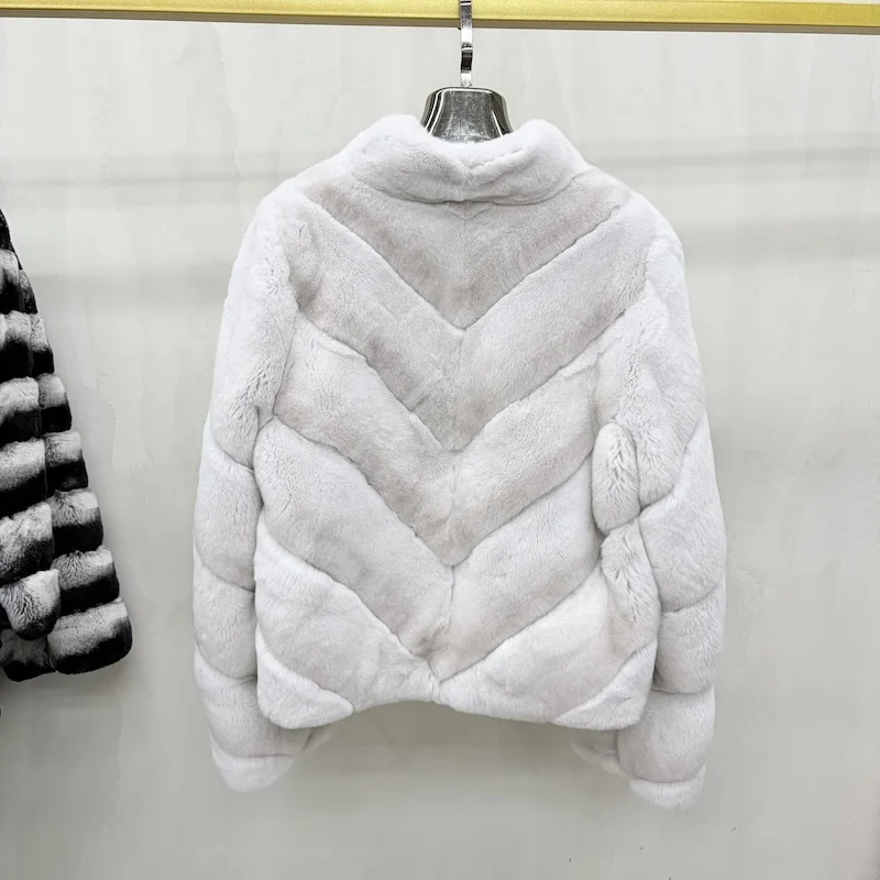Women Natural Real Rex Rabbit Fur Coat Faux Chinchilla Pattern V‑Neck Short Jacket Natural Fur Coat Winter Warm Luxury Outerwear