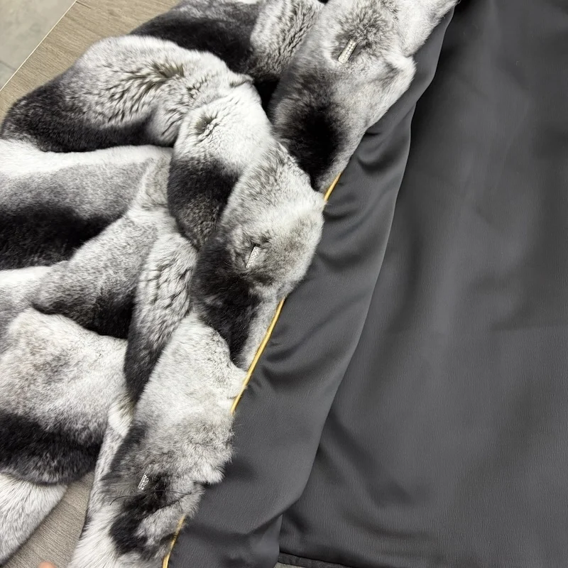 Women Natural Real Rex Rabbit Fur Coat Faux Chinchilla Pattern V‑Neck Short Jacket Natural Fur Coat Winter Warm Luxury Outerwear