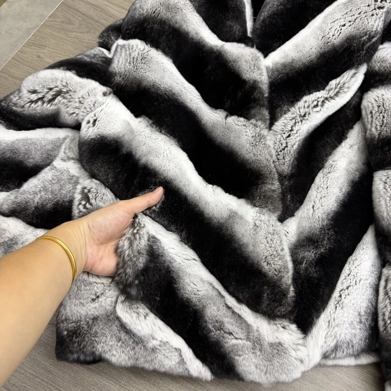 Women Natural Real Rex Rabbit Fur Coat Faux Chinchilla Pattern V‑Neck Short Jacket Natural Fur Coat Winter Warm Luxury Outerwear