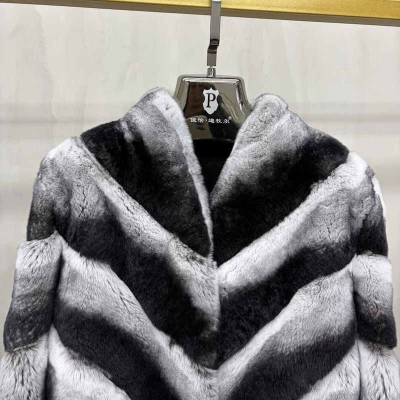 Women Natural Real Rex Rabbit Fur Coat Faux Chinchilla Pattern V‑Neck Short Jacket Natural Fur Coat Winter Warm Luxury Outerwear
