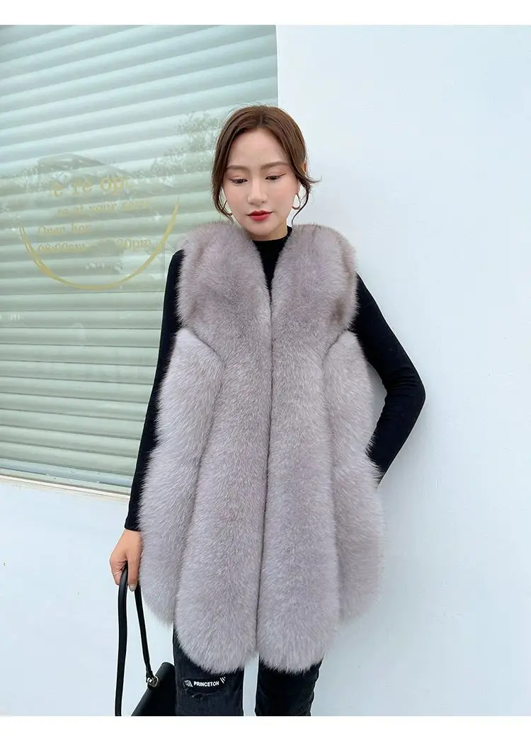 Fox Fur Short Vest Women's 2023 New Full Leather Fur Tank Top with Slender Temperament and Winter Fur Integrated Coat