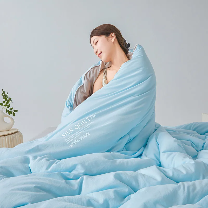 Natural Silk Quilt 100% Mulberry Silk Luxury Soft Quilts for All Season Temperature Control Comforter Reversible Bed Blanket