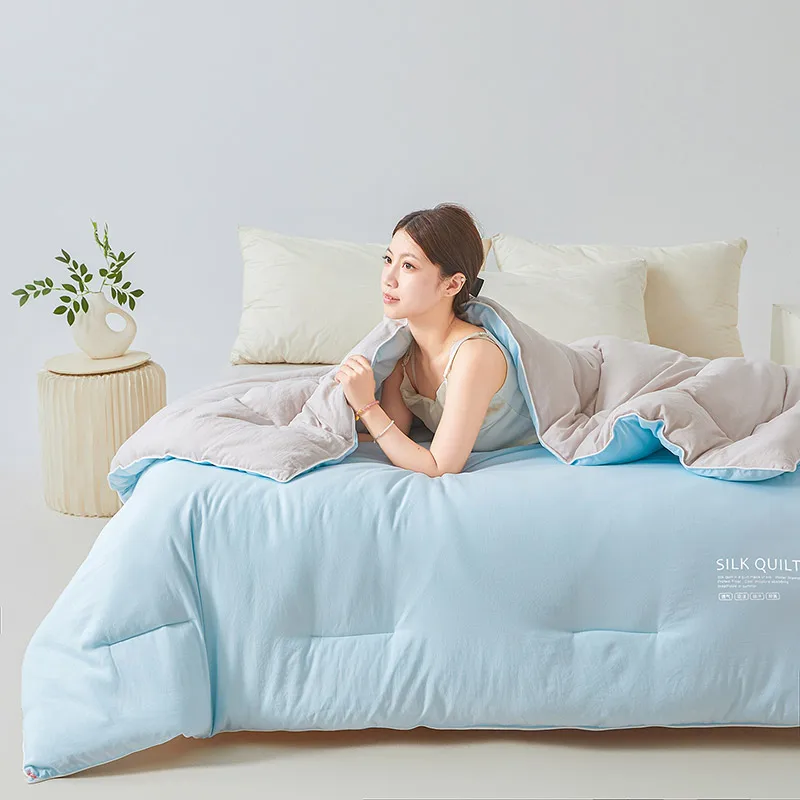 Natural Silk Quilt 100% Mulberry Silk Luxury Soft Quilts for All Season Temperature Control Comforter Reversible Bed Blanket