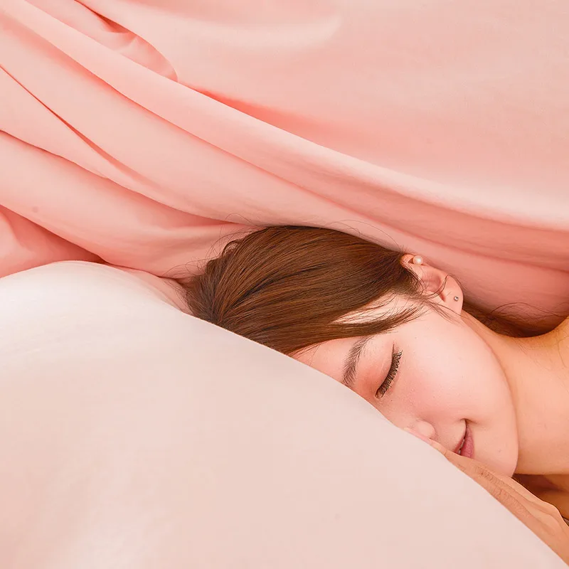 Natural Silk Quilt 100% Mulberry Silk Luxury Soft Quilts for All Season Temperature Control Comforter Reversible Bed Blanket