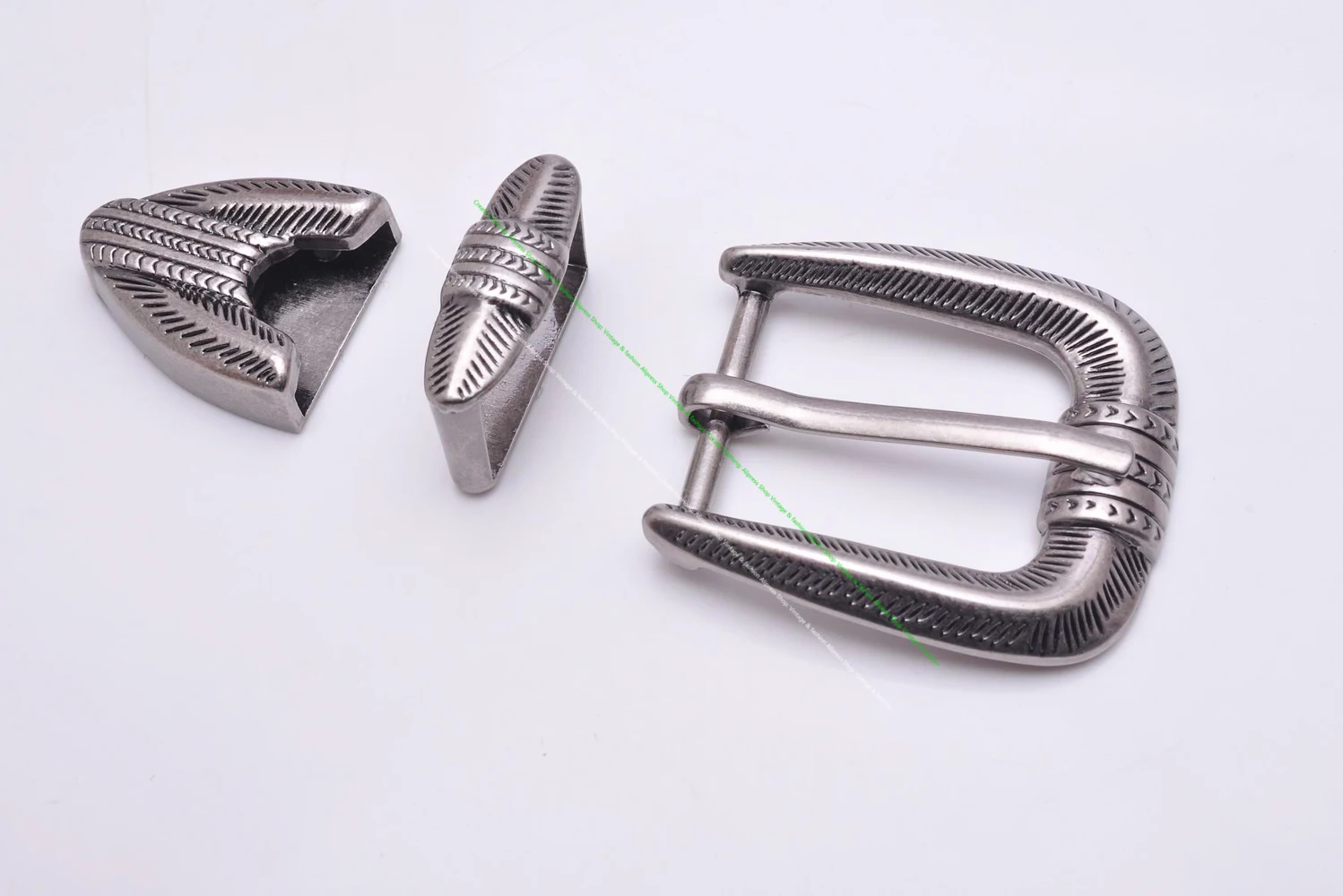 Antique Silver Texas Southwest Cowboy Engraved Rodeo Belt Buckle Loop and Tip Three Piece Set Unisex Fits 25mm Strap