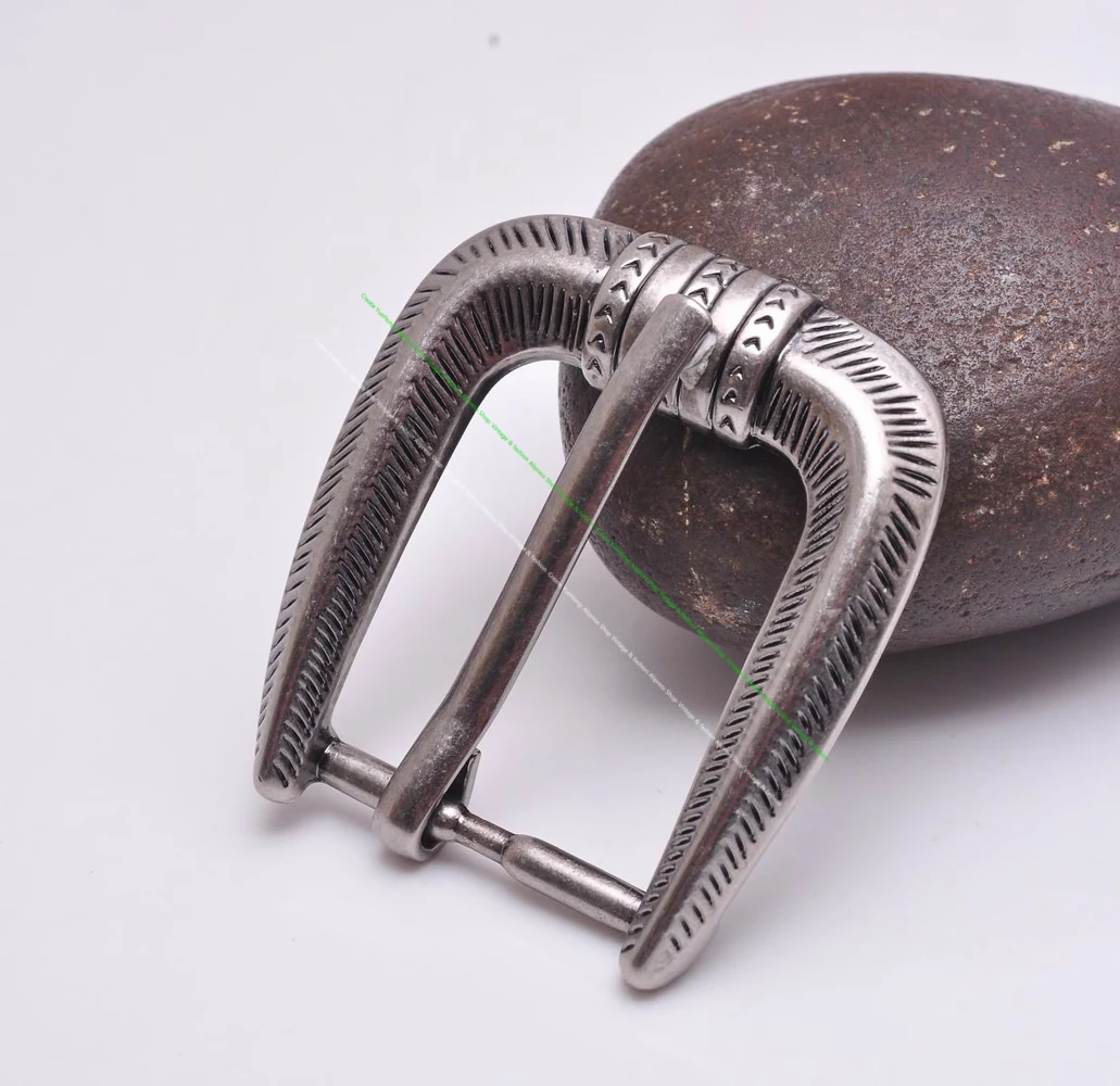 Antique Silver Texas Southwest Cowboy Engraved Rodeo Belt Buckle Loop and Tip Three Piece Set Unisex Fits 25mm Strap
