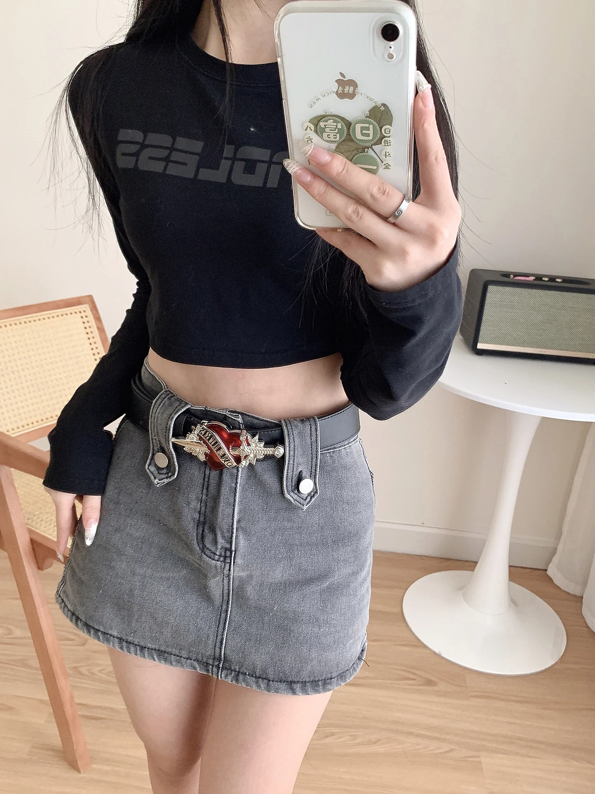 Love Hurts Red Heart Alloy Belt Buckle for Women Fashion Luxury