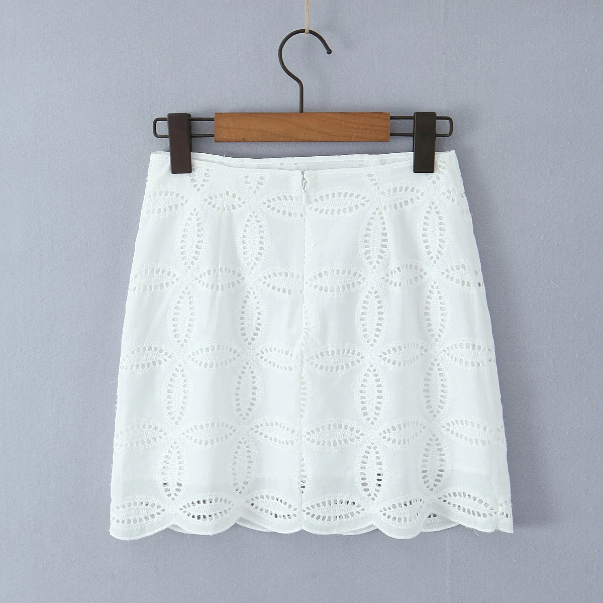 2 Pieces 1 Set 2025 Sexy Women White Embroidery Hole Loose Short Sleeve Shirt Back Zipper High Waist Package Hips Mini Skirts