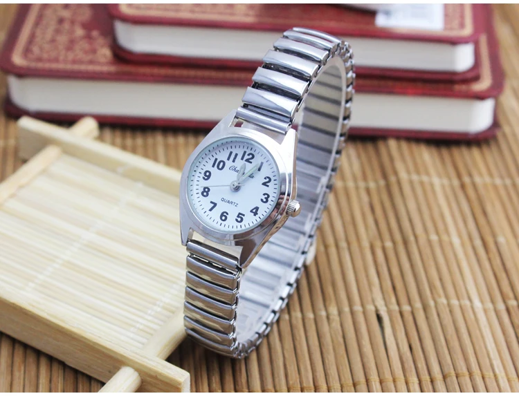 2025 Old Men Women Couples Watches Flexible Elastic Strap Fashion Simple Large Digital Stainless Steel Electronic Wristwatches