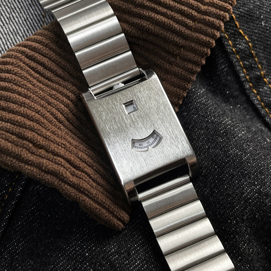 Men's Stainless Steel Square Watch Unique Jump Hour Digital Wristwatch Fashion Bracelet Quartz Watch Reloj Hombre Leather Strap