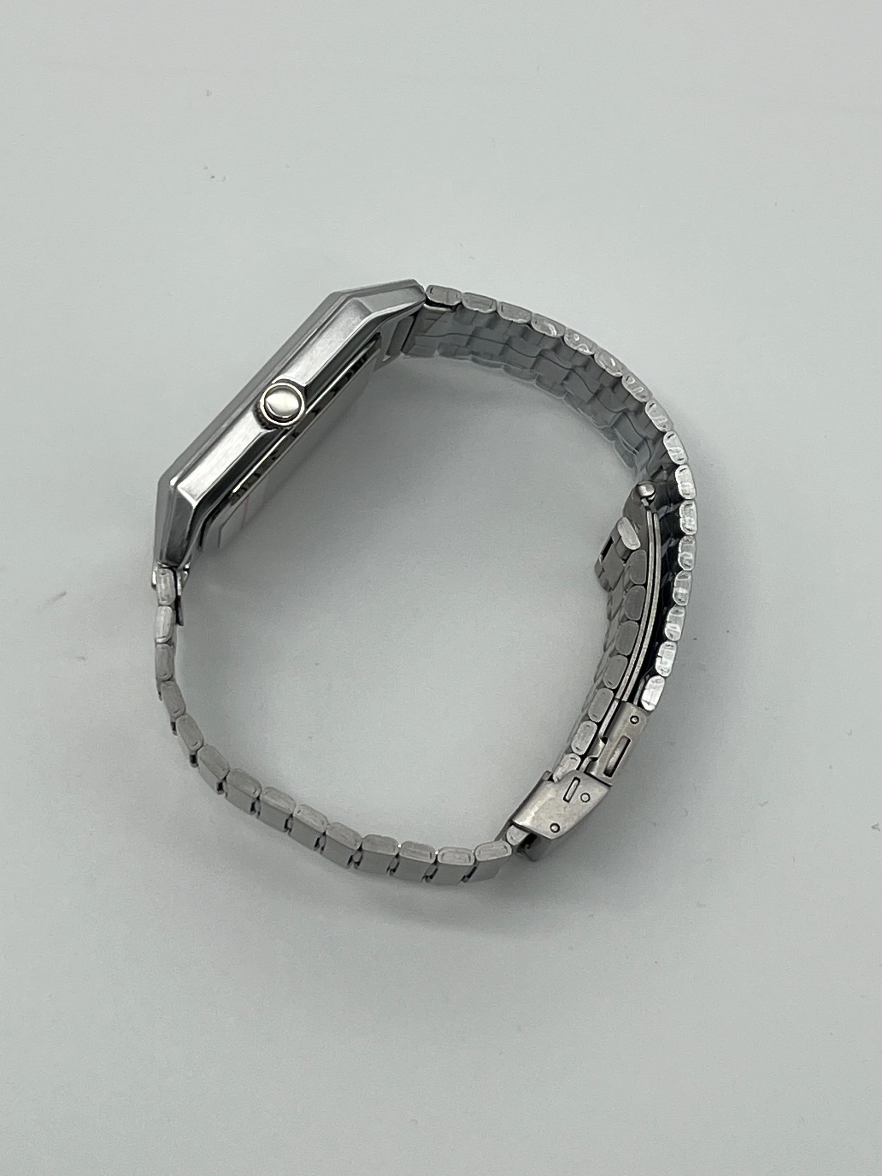 C-0PO Couple's Retro Digital Watch LCD Display, Vintage 2026 Design - Adjustable Strap Daily Casual Matching Timepiece