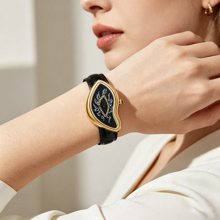 Luxury Quartz Men's Watch Vintage Cash Creative Melting Twisted Watches for Women Irregular Case Leather Y2K Ins Style Watch