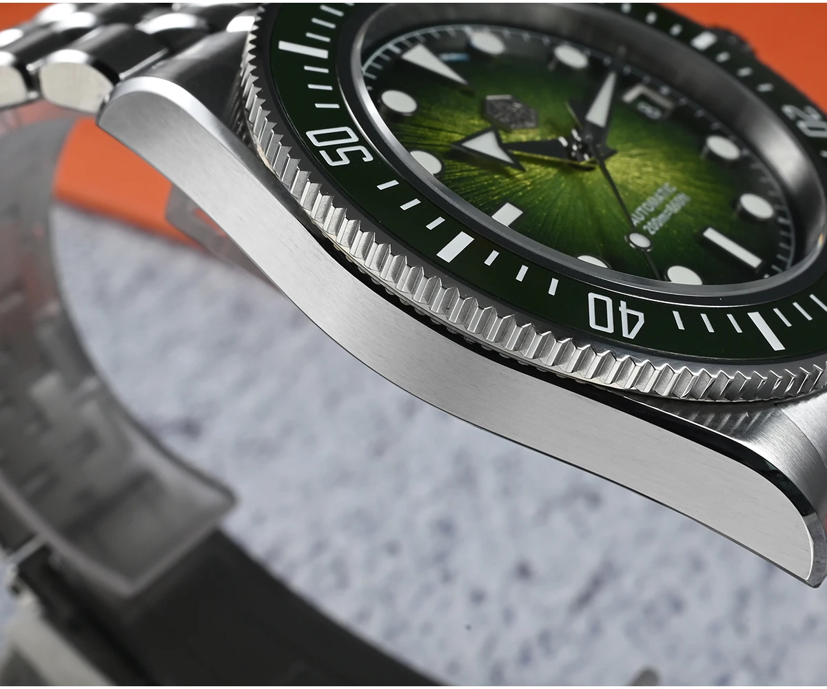 San Martin 37.5-40mm Original Design Luxury Couple Watch Miyota 9015 Automatic Mechanical Men Diver Watches Waterproof SN0148