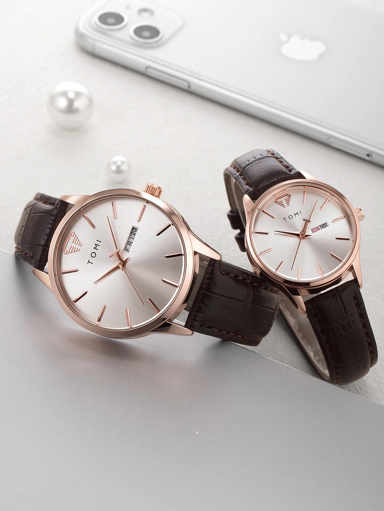 TOMI Two-Piece Casual Minimalist Men's And Women's Couple Watch Luxury Circular Large Dial Calendar Quartz Watch Clock Gift