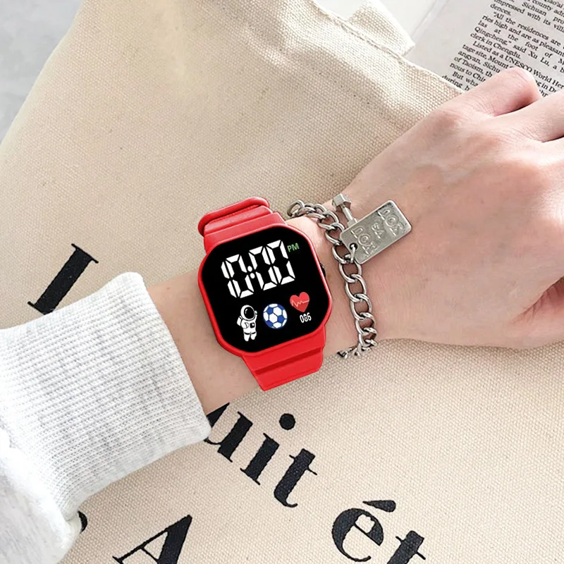 Led Children's Watch Sport Digital Watches Spaceman Silicone Strap Cute Electronic Wristwatch for Boys Girls Students Gift 손목시계