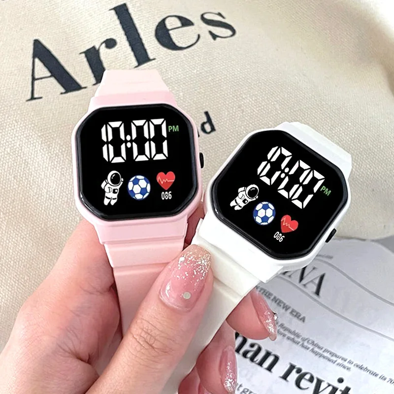 Led Children's Watch Sport Digital Watches Spaceman Silicone Strap Cute Electronic Wristwatch for Boys Girls Students Gift 손목시계