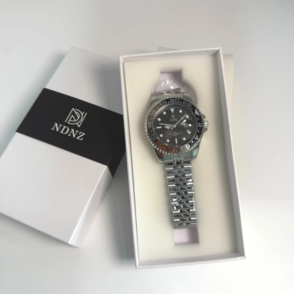 NDNZ New Business Casual Stainless Steel Waterproof Quartz Couple Watch with Date Function Wear-resistant for Men and Lovers