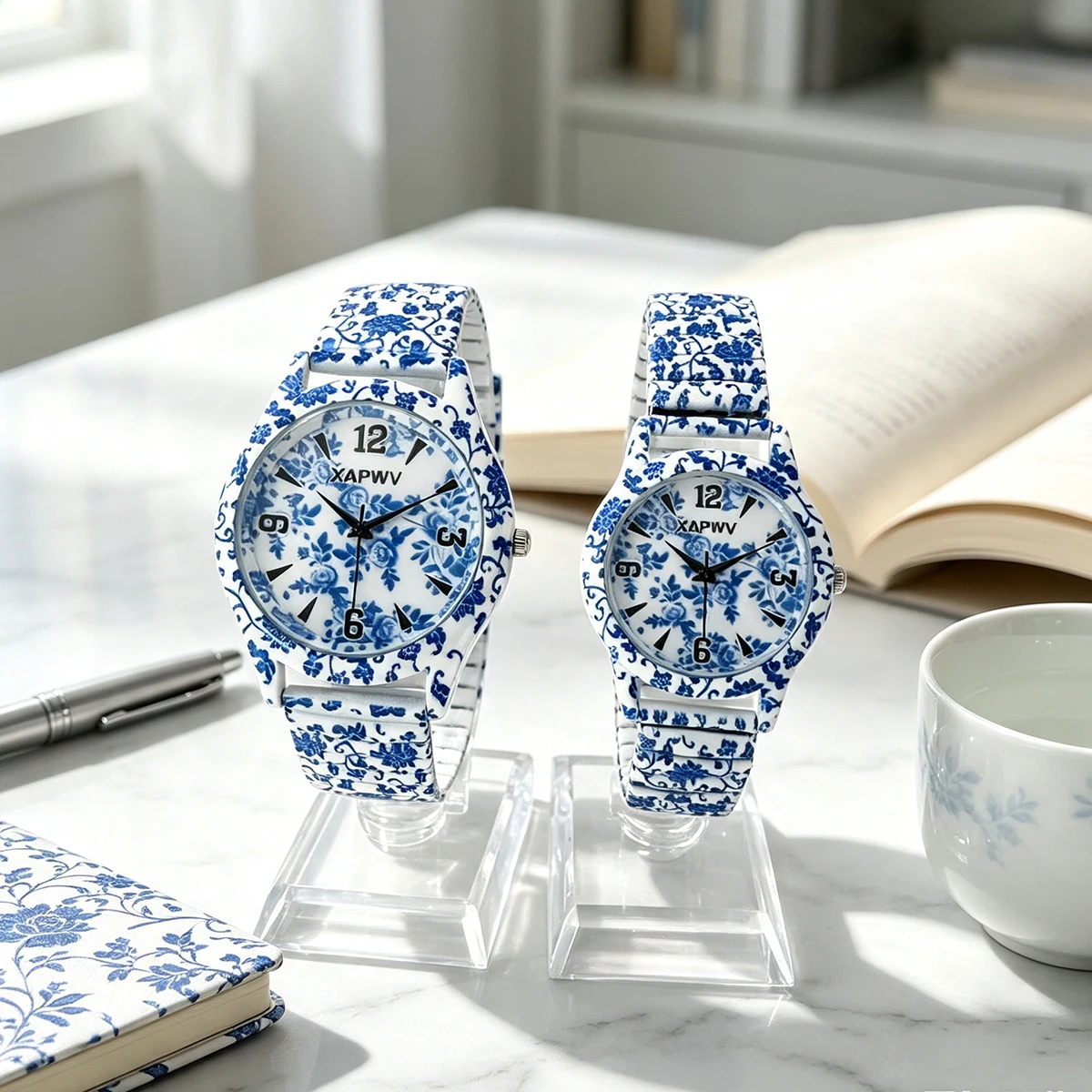 Couple's Pair of Quartz Watches, New Niche Luxury Blue and White Porcelain Women's Watch with Elastic Strap, Fashionable Wristwatch