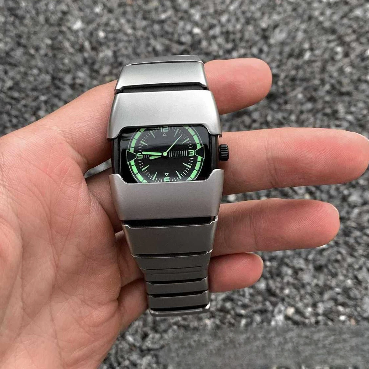 Y2K Vintage Armor Waterproof Quartz Chronograph Couple Watches High End Fashion Casual Vintage Style Wristwatch