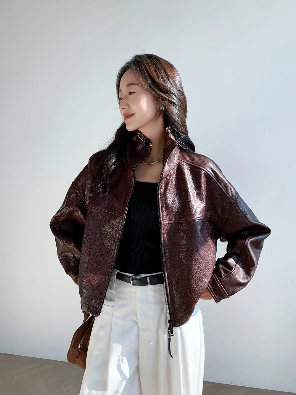 Vintage Genuine Leather Cropped Jackets for Women Spring Autumn 2026 New High-end Simple Stand Collar Bubble Real Sheepskin Coat