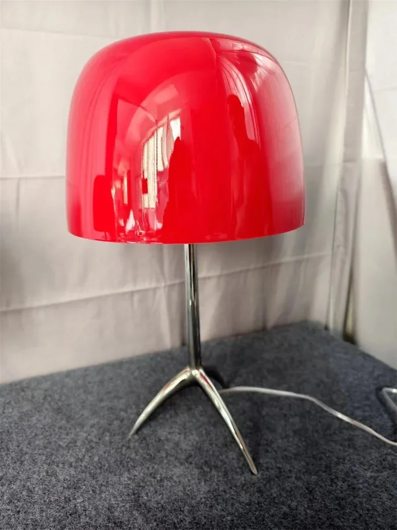 Nordic Modern Colorful Glass Lampshade Three Legged LED Desk Lamp Suitable for Study Bedroom Living Room