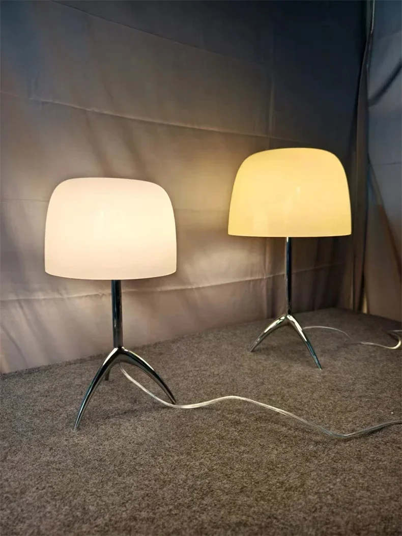 Nordic Modern Colorful Glass Lampshade Three Legged LED Desk Lamp Suitable for Study Bedroom Living Room